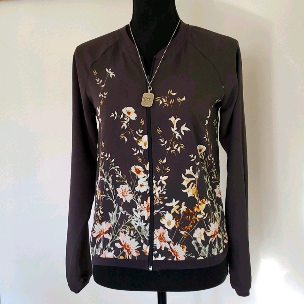 Women's Maurice's thin zip up jacket xs